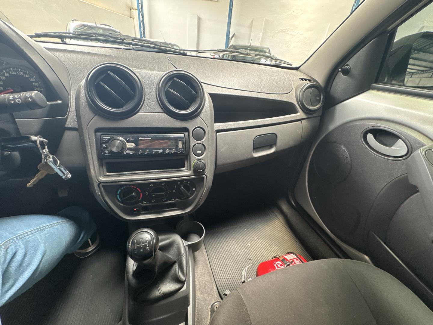 FORD Ka Hatch - Foto