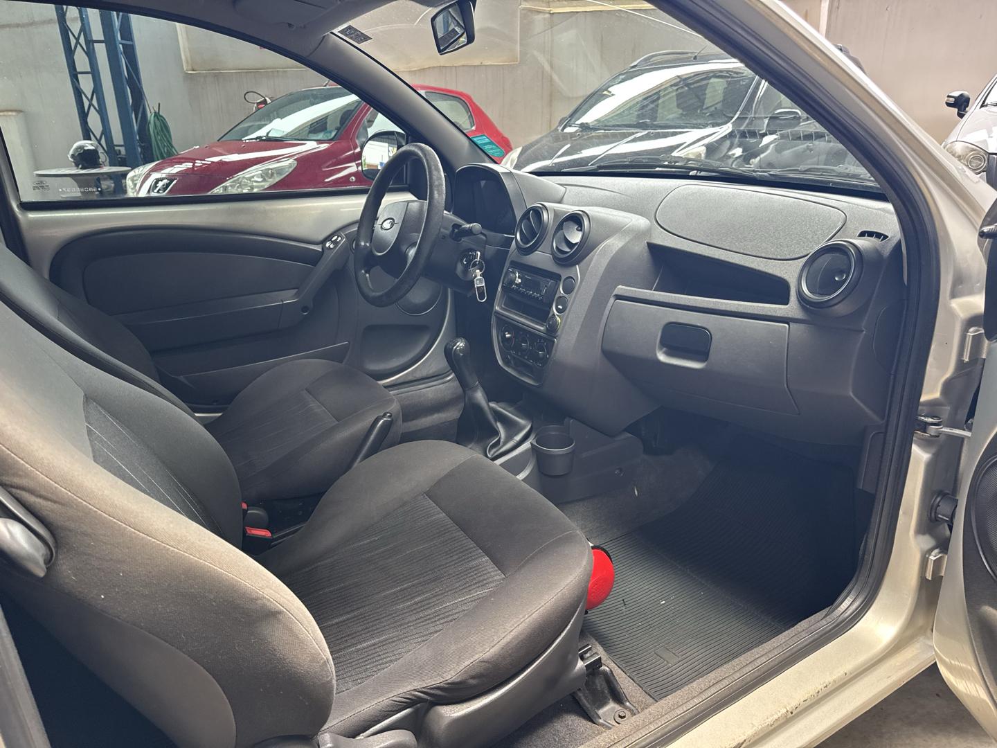 FORD Ka Hatch - Foto