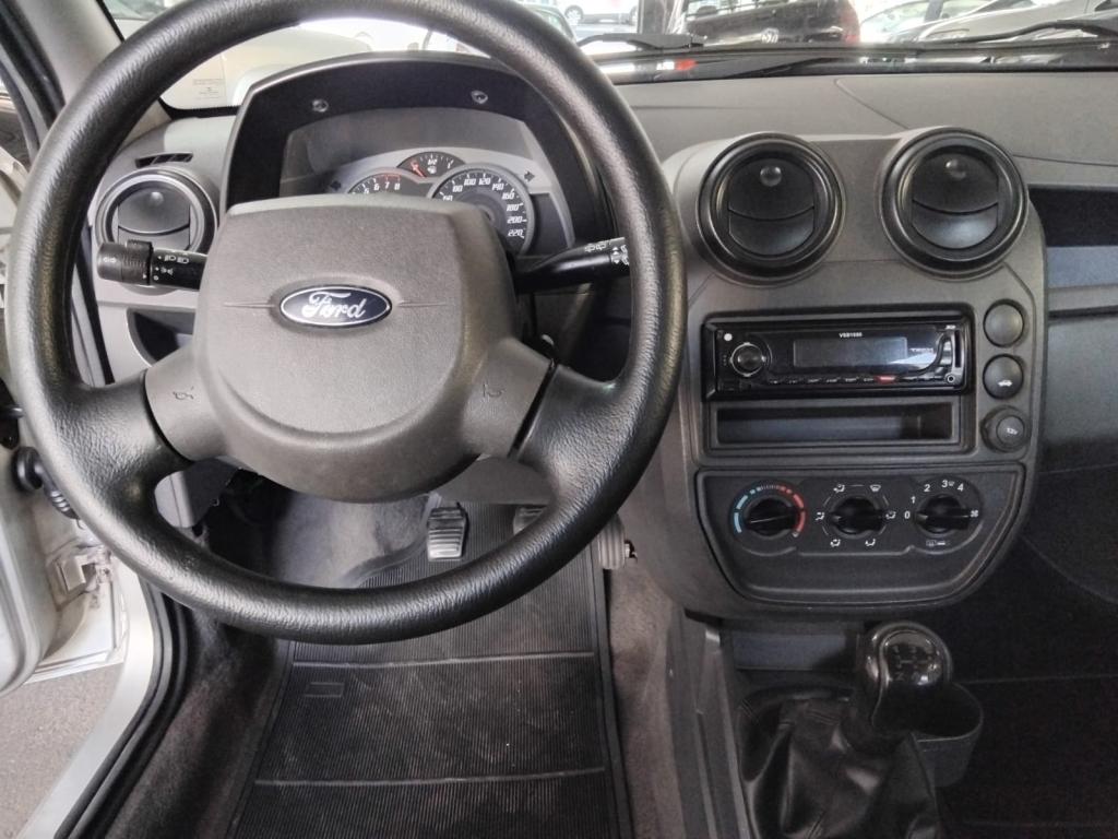 FORD Ka Hatch - Foto