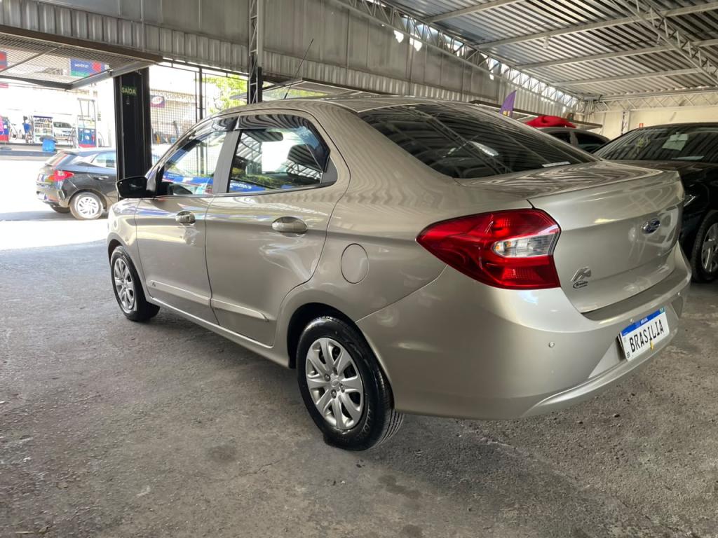 FORD Ka + Sedan - Foto