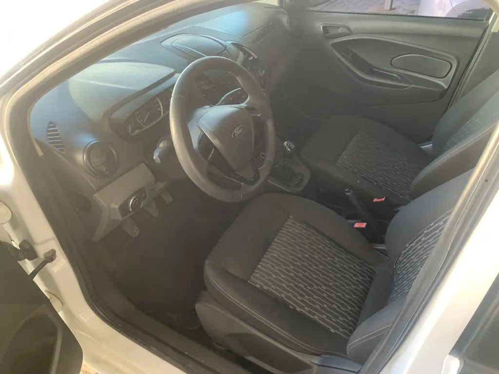 FORD Ka + Sedan - Foto