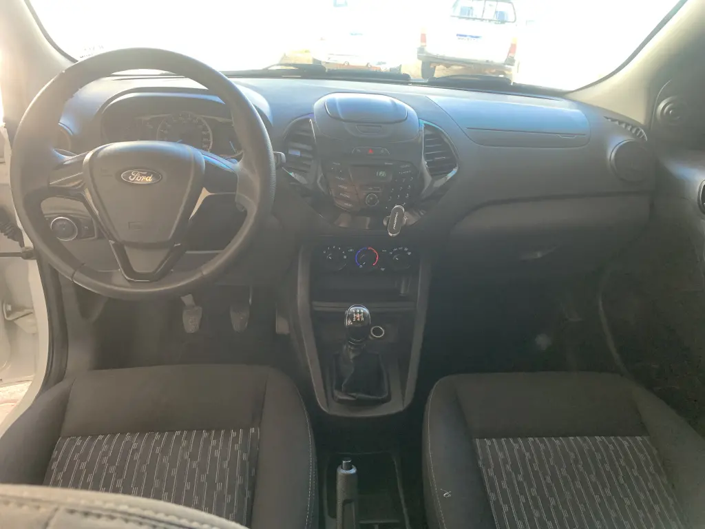 FORD Ka + Sedan - Foto