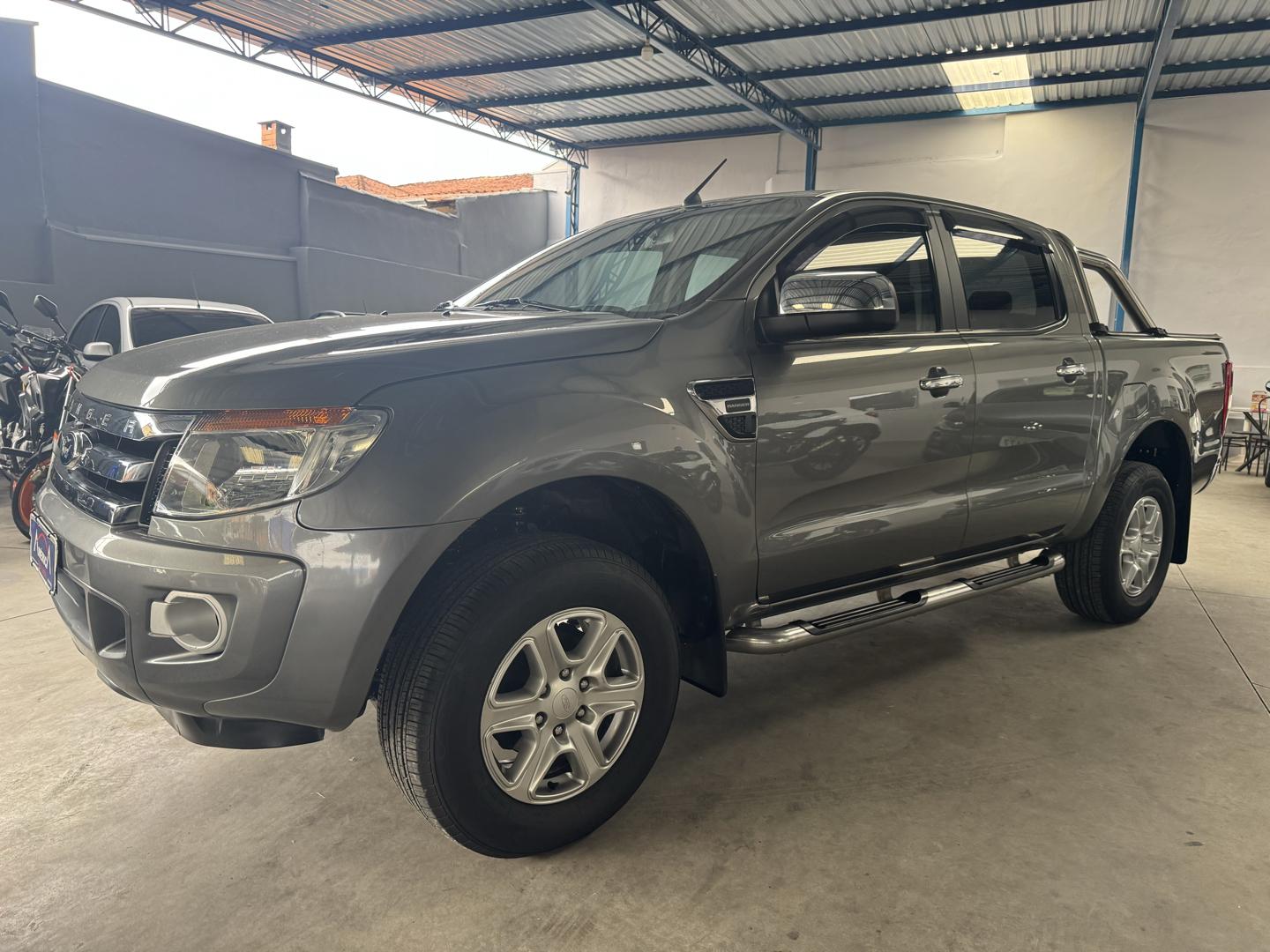 FORD Ranger - Foto