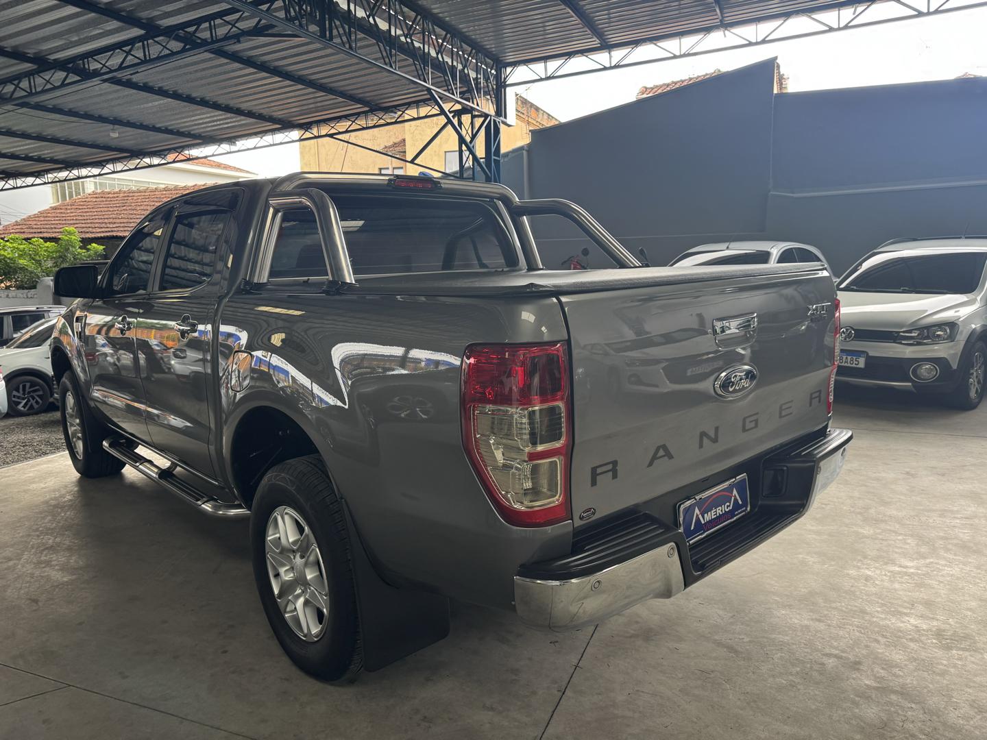 FORD Ranger - Foto
