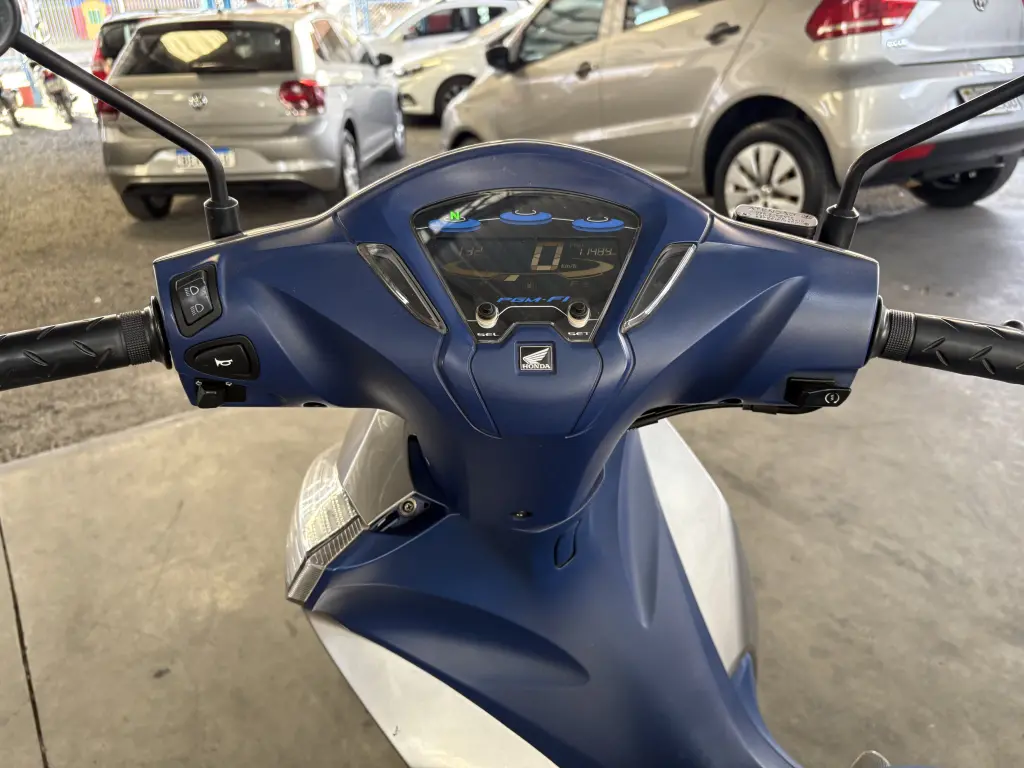 HONDA Biz 125 - Foto