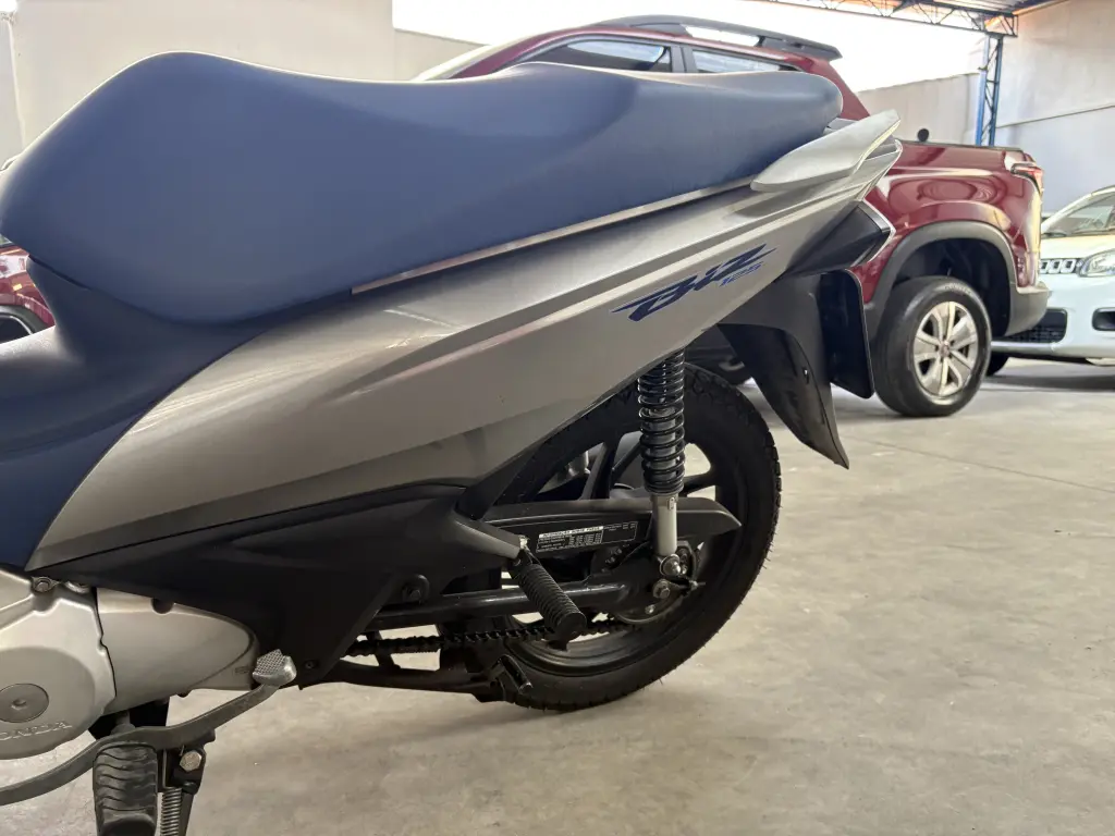HONDA Biz 125 - Foto