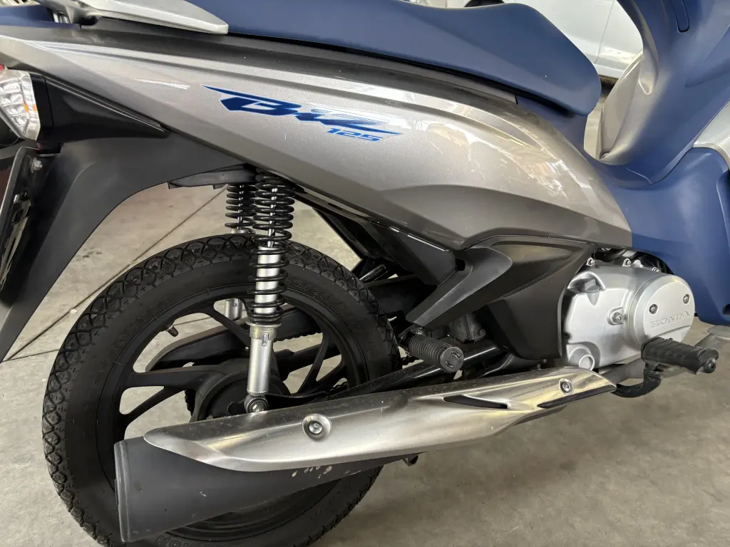 HONDA Biz 125 - Foto