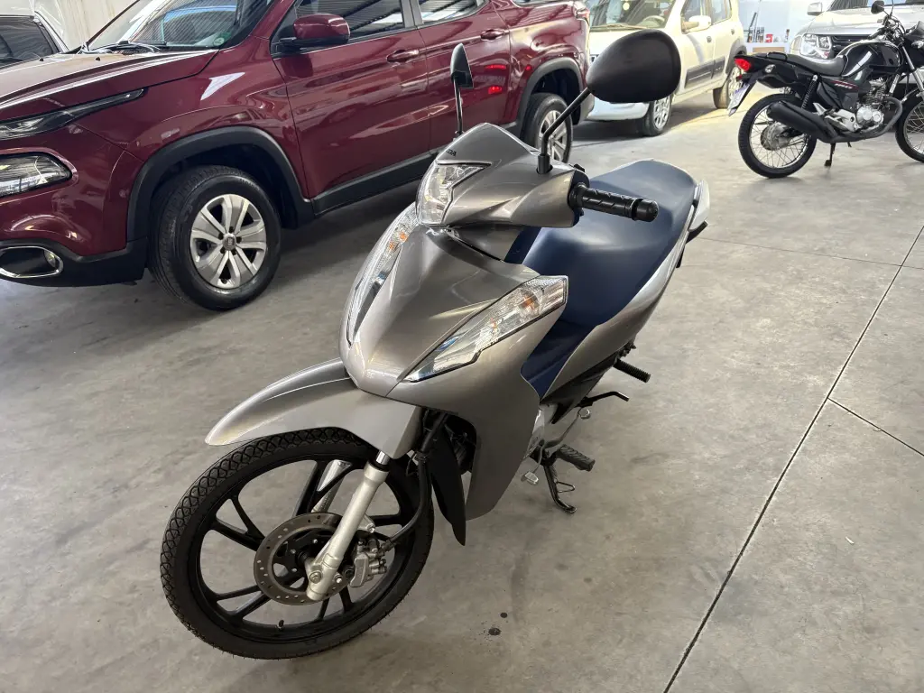 HONDA Biz 125 - Foto
