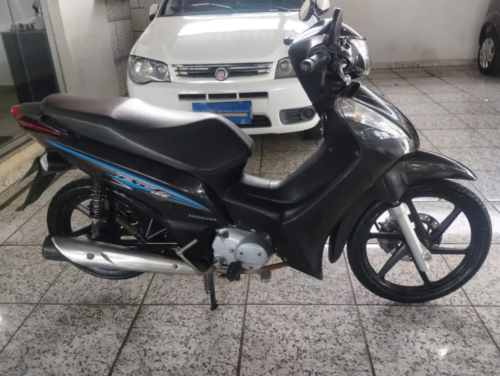 HONDA Biz 125 - Foto