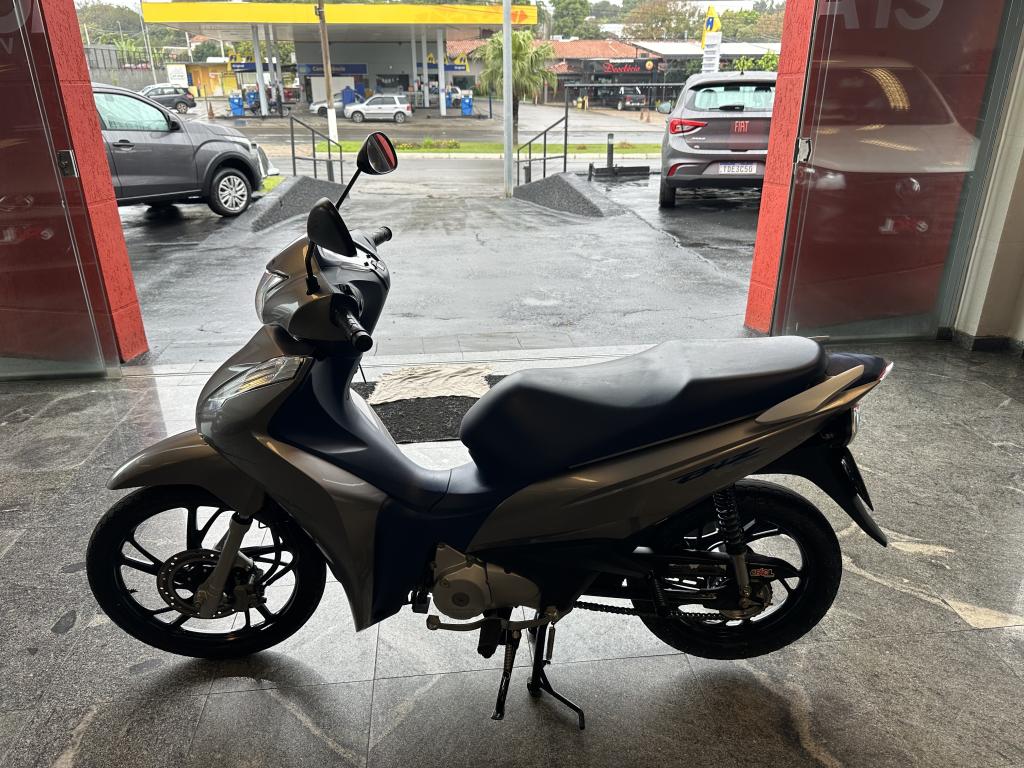 HONDA Biz 125 - Foto