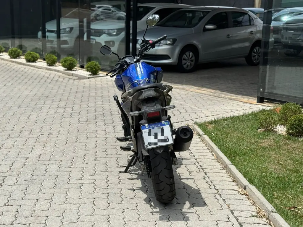 HONDA CB 250 F Twister - Foto