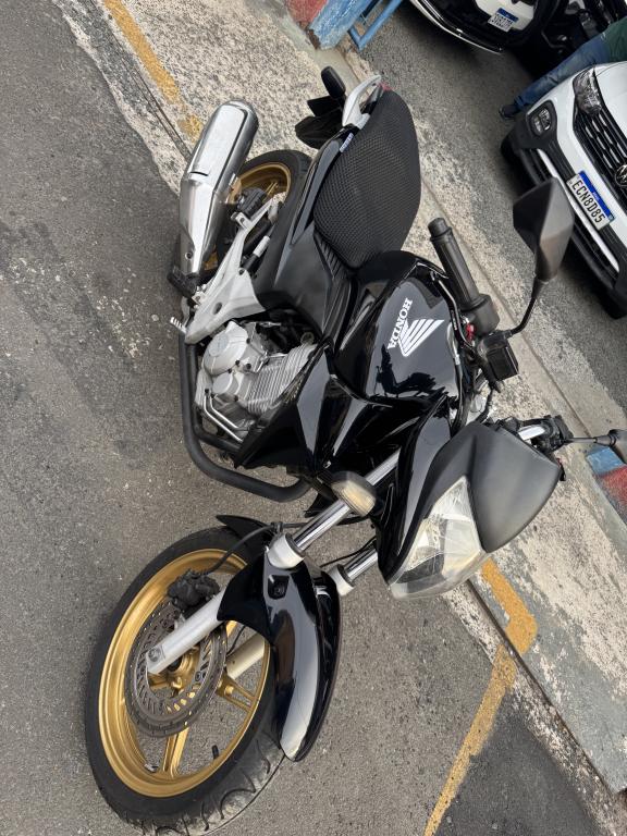 HONDA CB 300 R - Foto