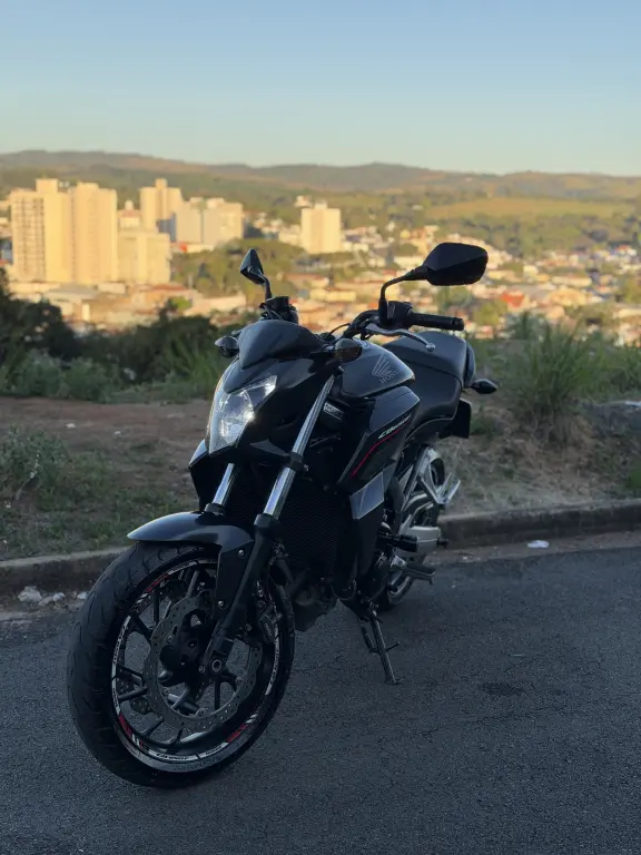 HONDA CB 650 F