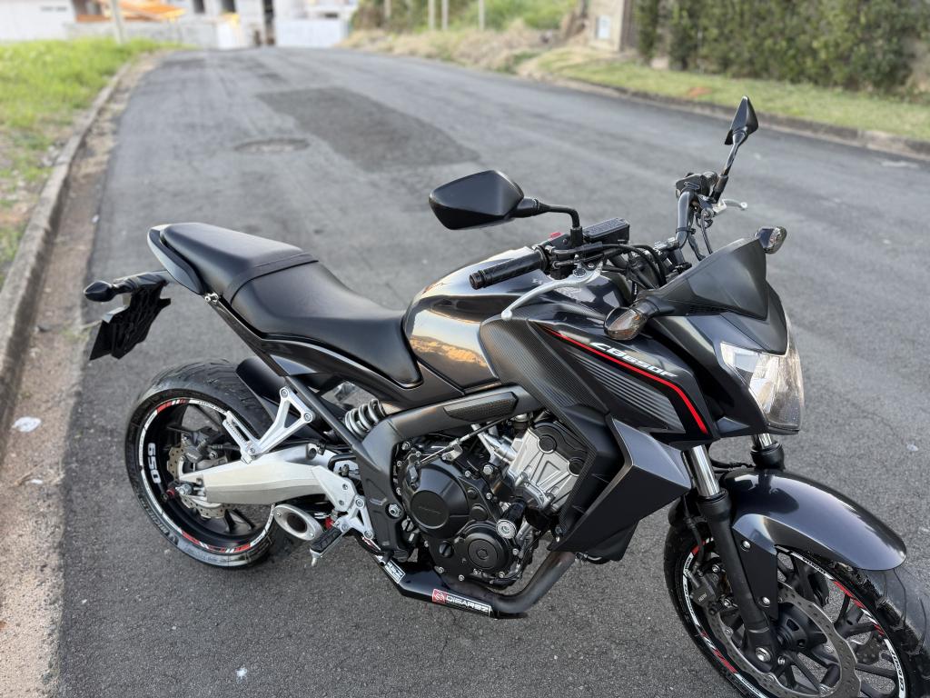 HONDA CB 650 F - Foto