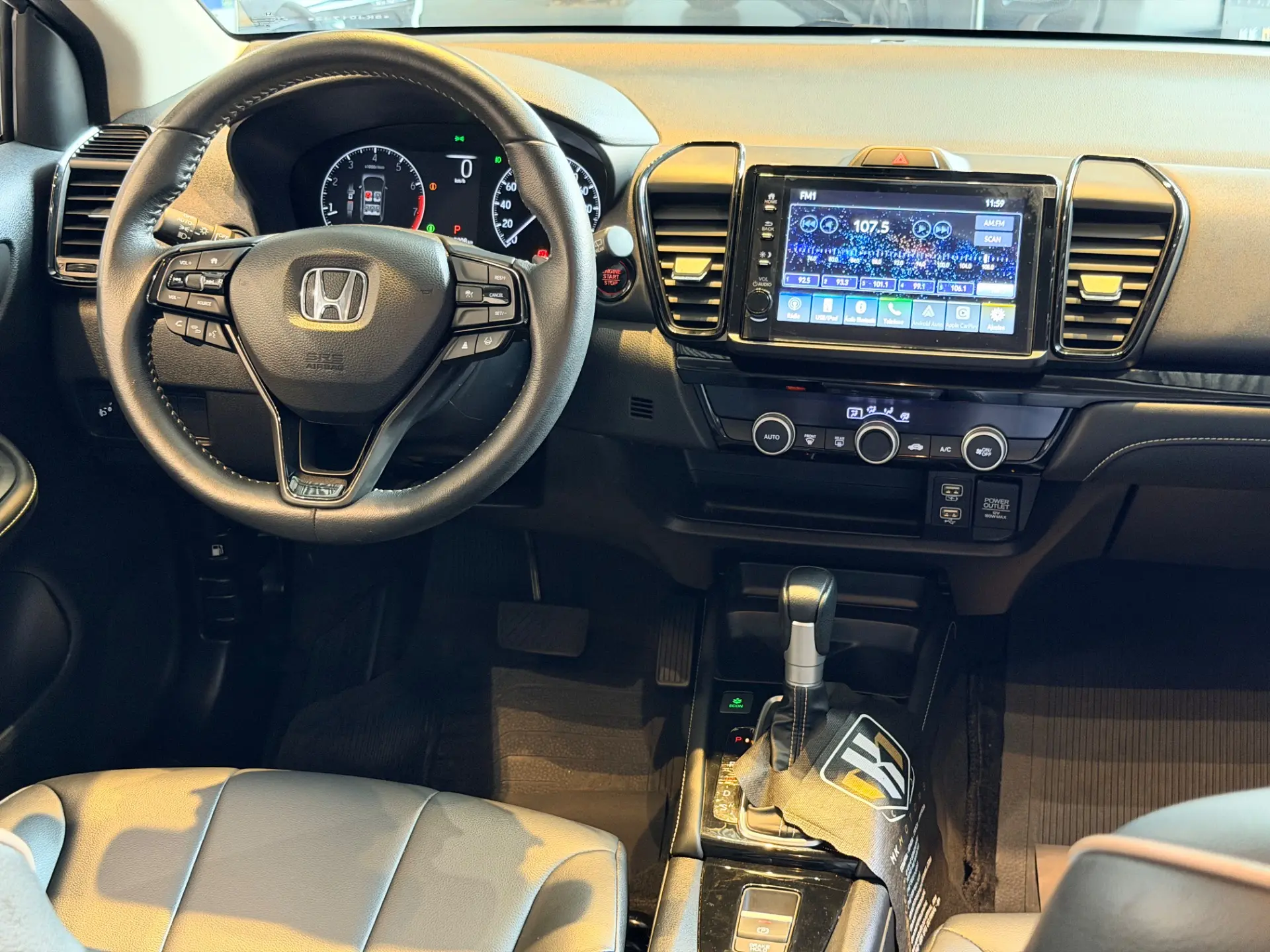 HONDA City Hatch - Foto