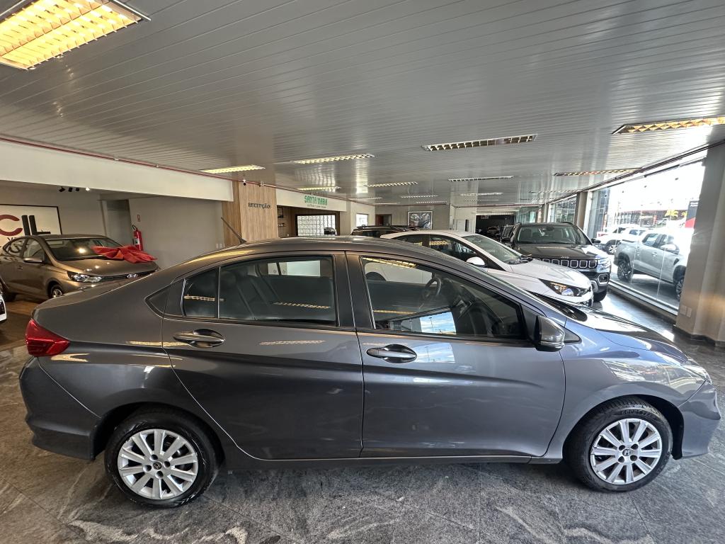 HONDA City Sedan - Foto