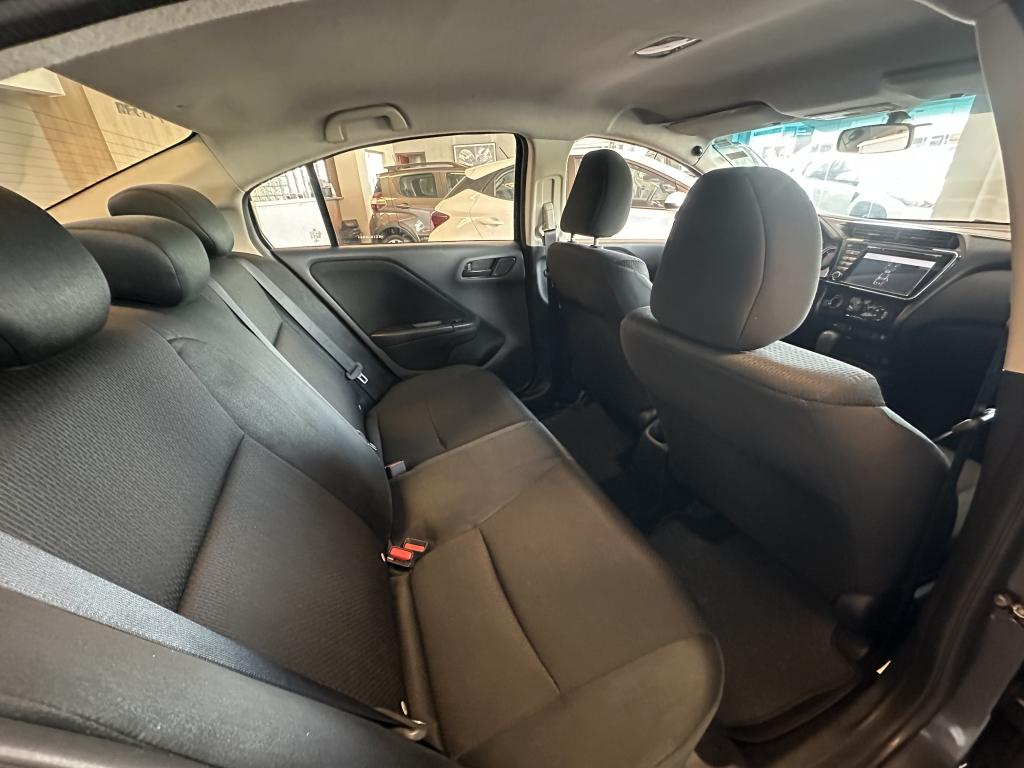 HONDA City Sedan - Foto