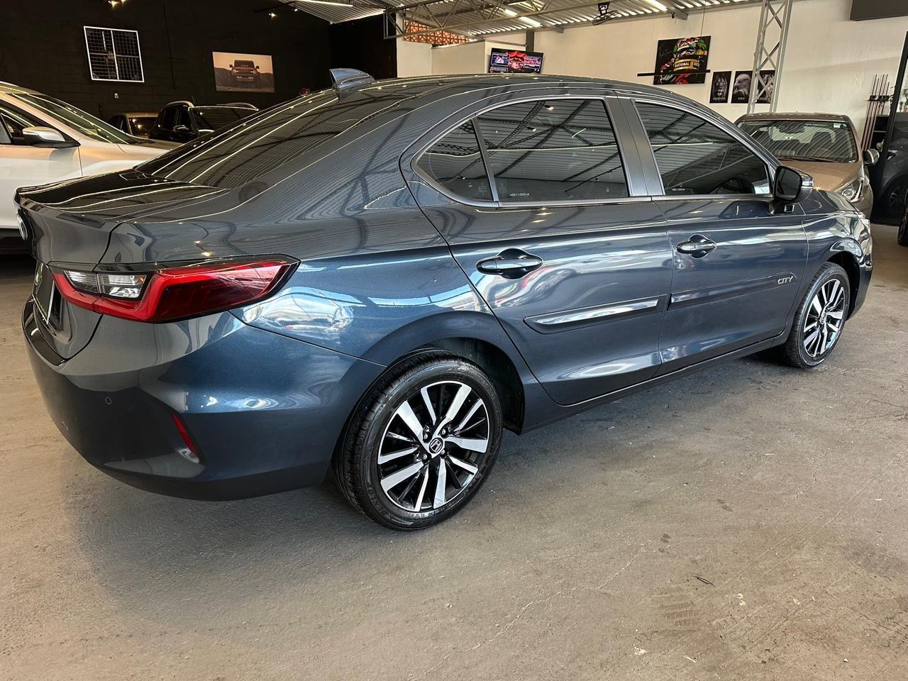 HONDA City Sedan - Foto