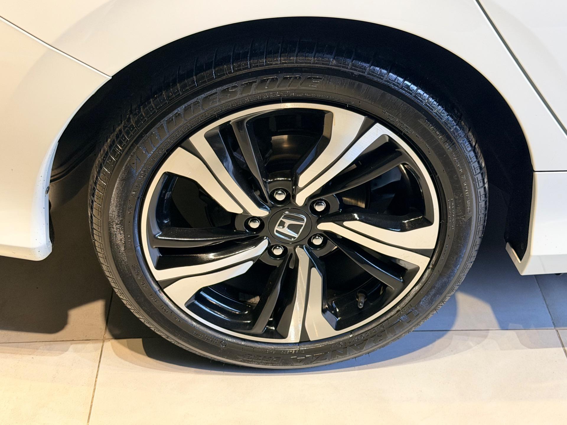 HONDA Civic - Foto