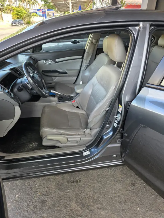 HONDA Civic - Foto
