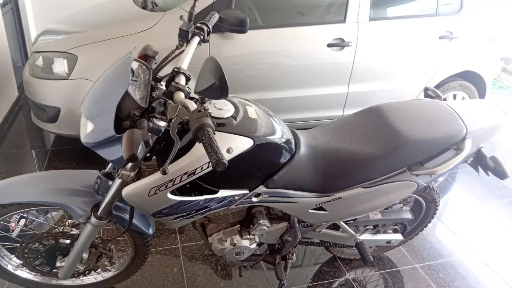 HONDA NX Falcon
