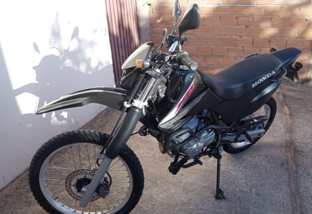 HONDA XR Tornado 250 - Foto