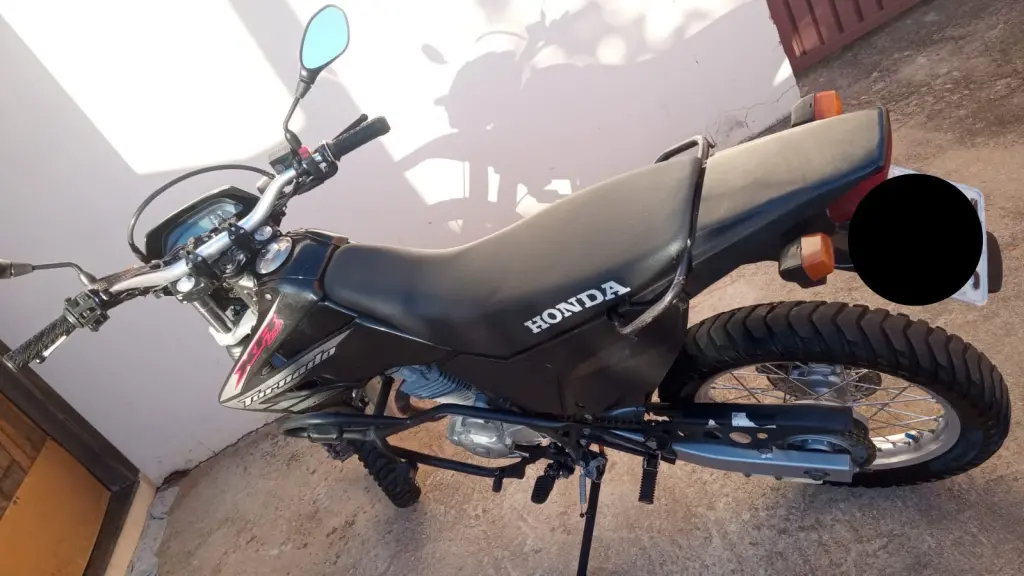 HONDA XR Tornado 250 - Foto