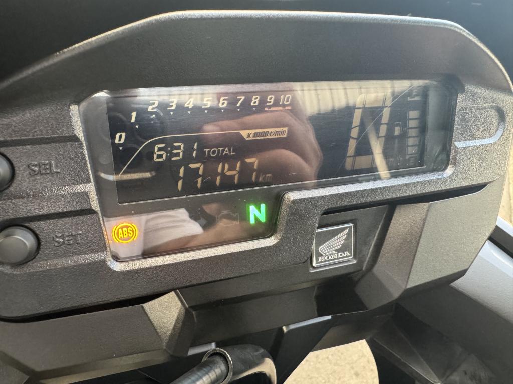 HONDA XRE 300 - Foto