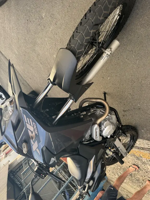 HONDA XRE 300 - Foto