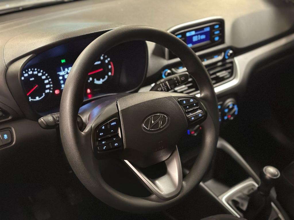 HYUNDAI HB 20 Hatch - Foto