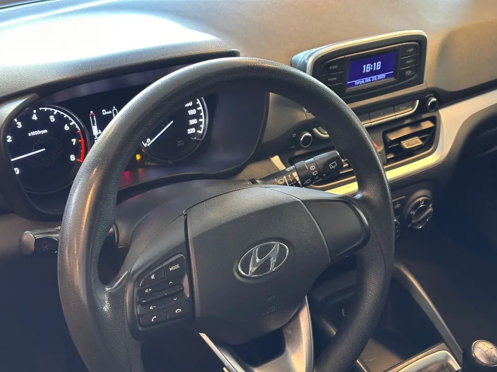 HYUNDAI HB 20 Hatch - Foto