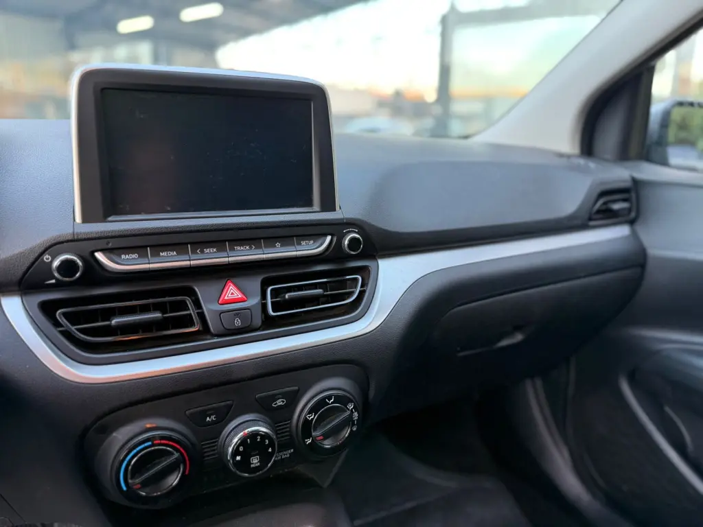 HYUNDAI HB 20 Hatch - Foto