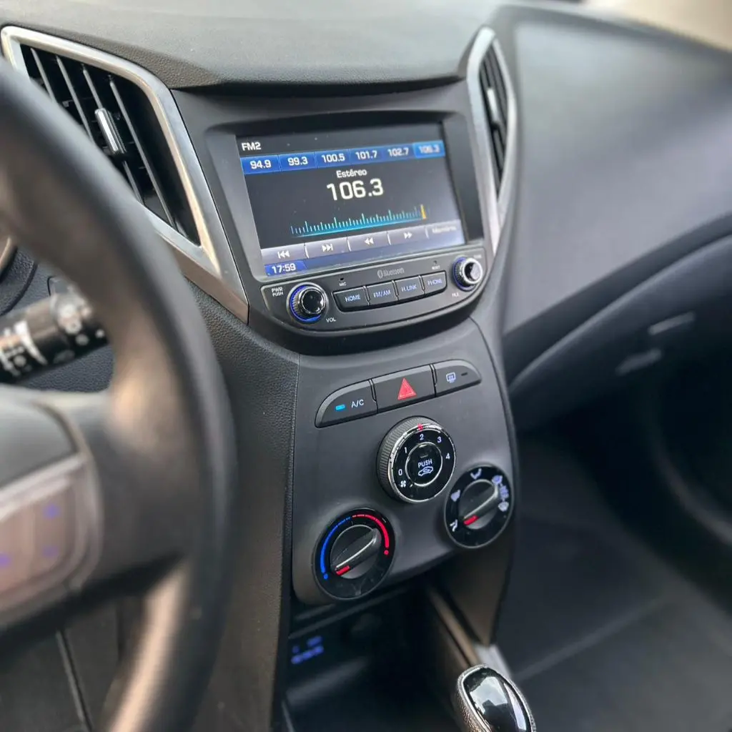 HYUNDAI HB 20 Hatch - Foto