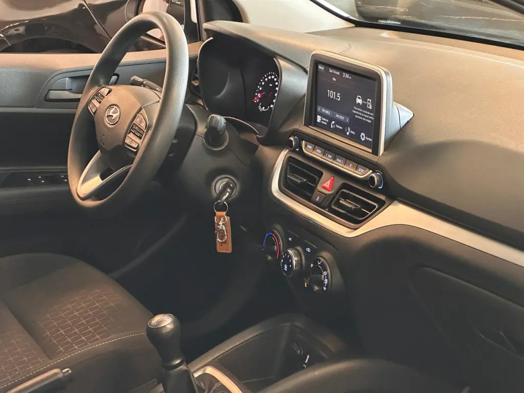 HYUNDAI HB 20 Hatch - Foto