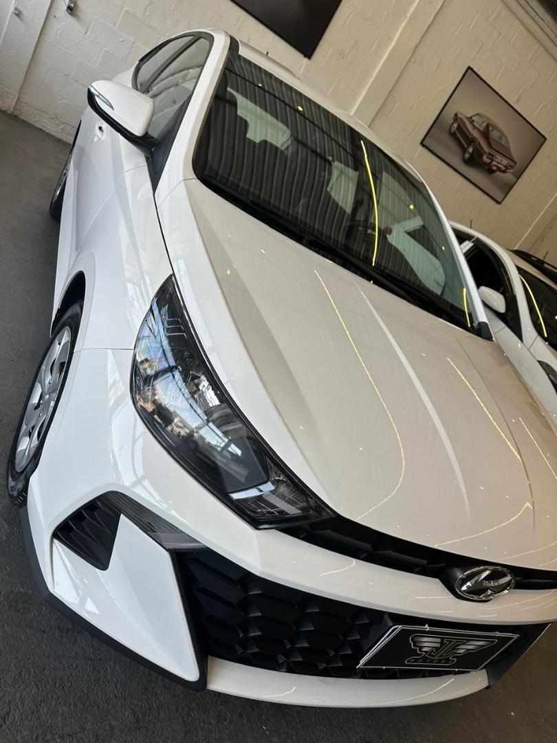 HYUNDAI HB 20 Hatch - Foto