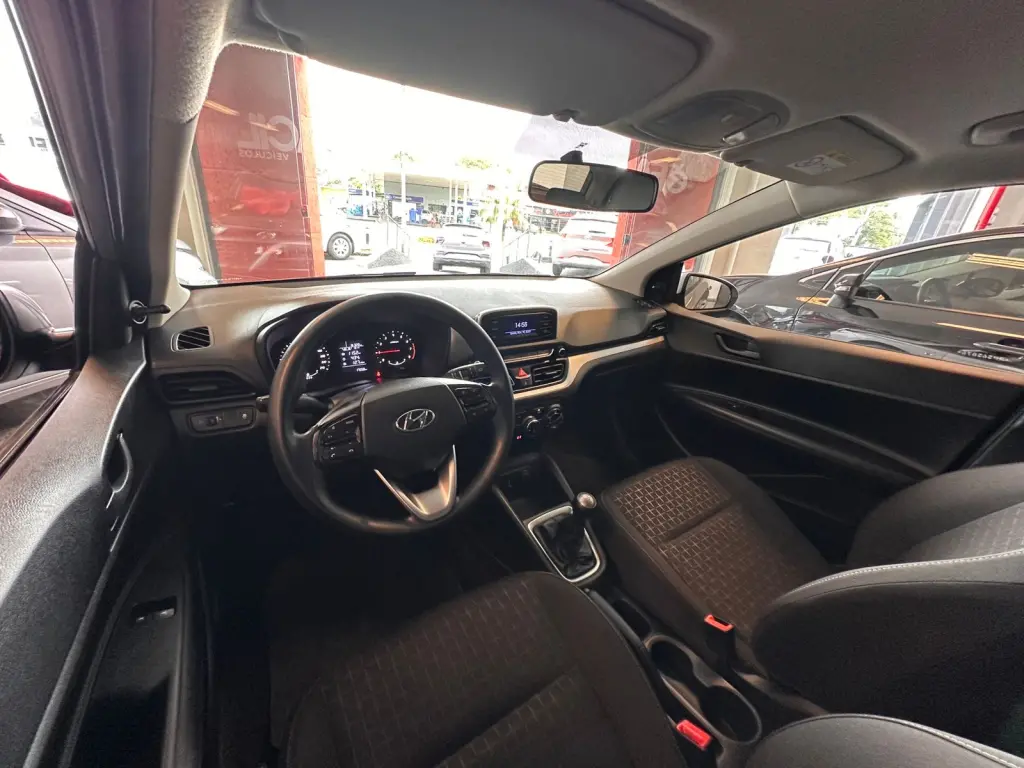 HYUNDAI HB 20 Hatch - Foto