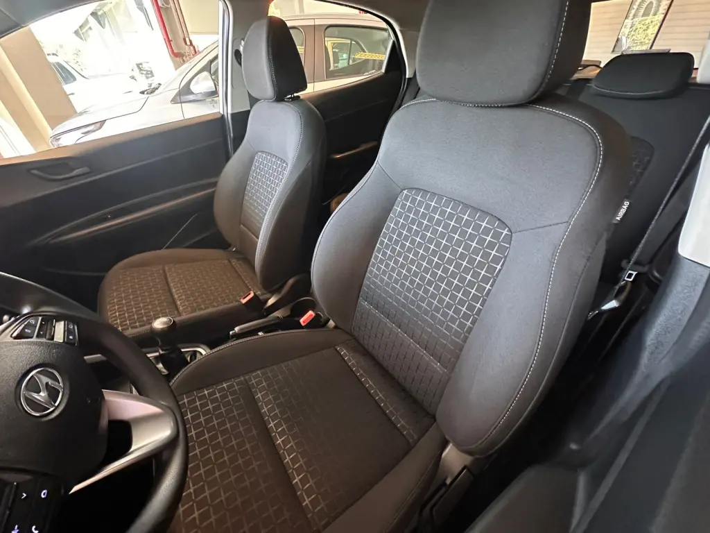 HYUNDAI HB 20 Hatch - Foto