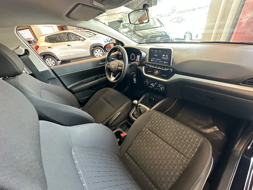 HYUNDAI HB 20 Hatch - Foto