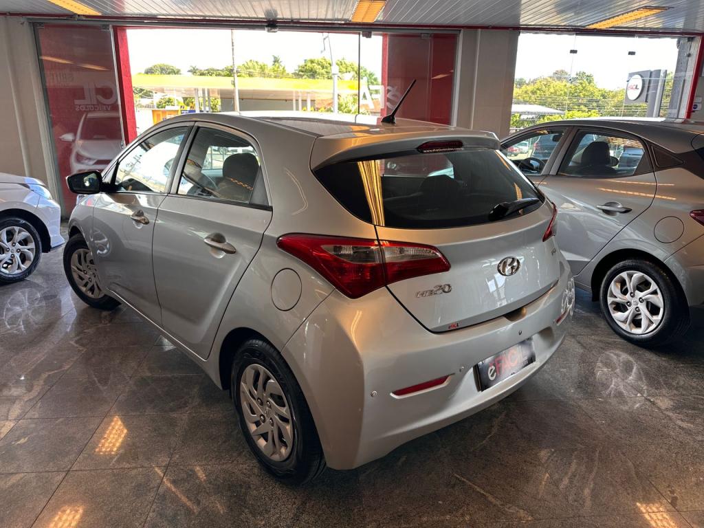 HYUNDAI HB 20 Hatch - Foto