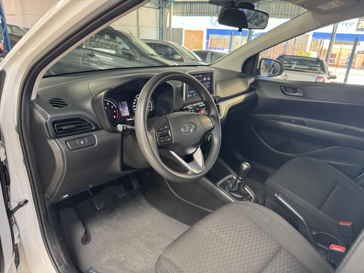 HYUNDAI HB 20 Hatch - Foto