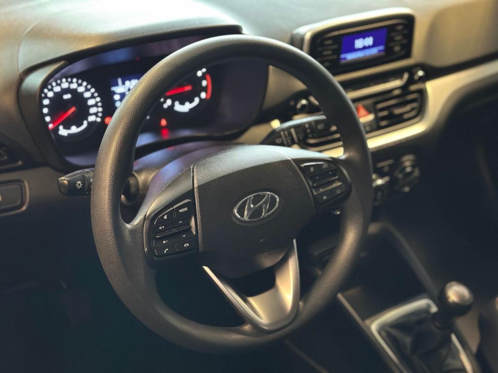 HYUNDAI HB 20 Hatch - Foto