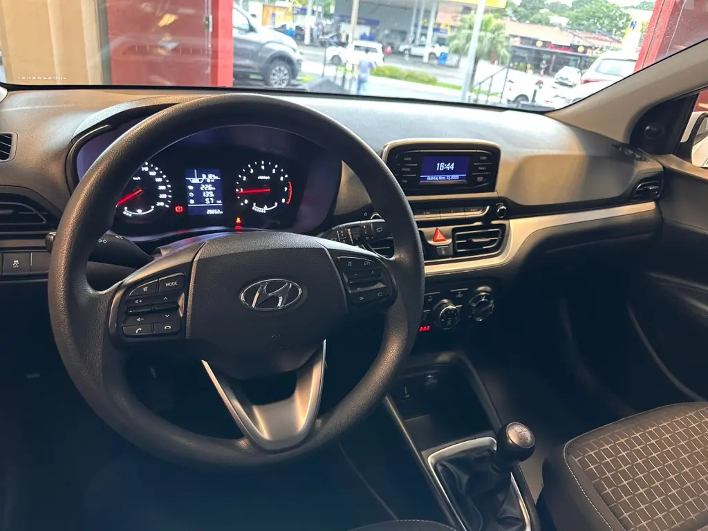 HYUNDAI HB 20 Hatch - Foto