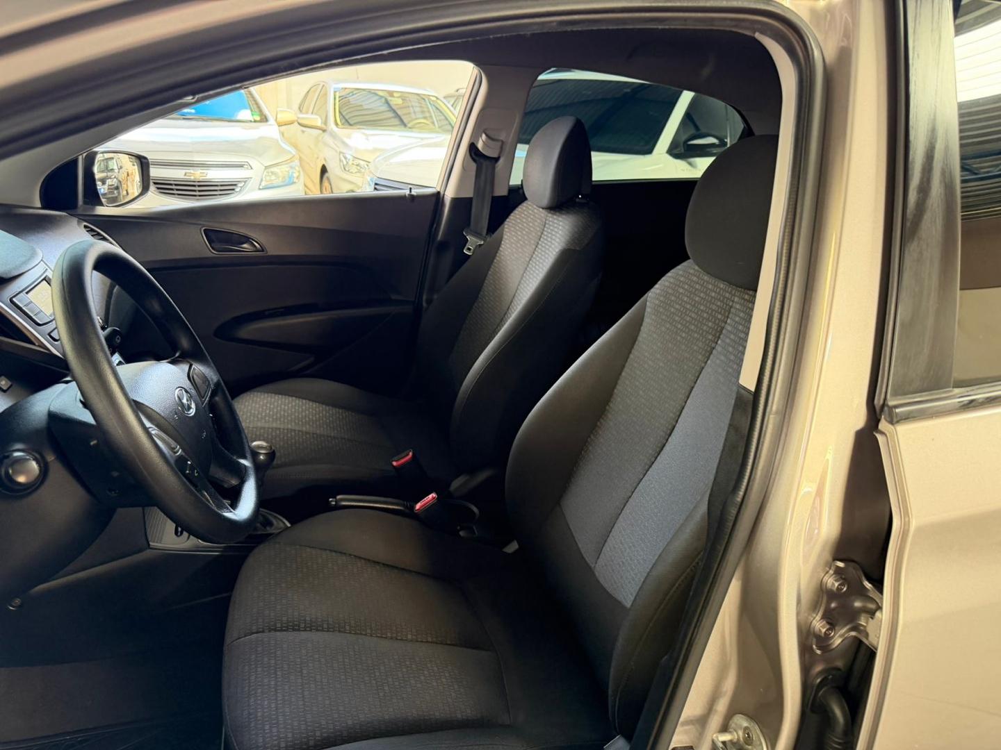 HYUNDAI HB 20 Hatch - Foto