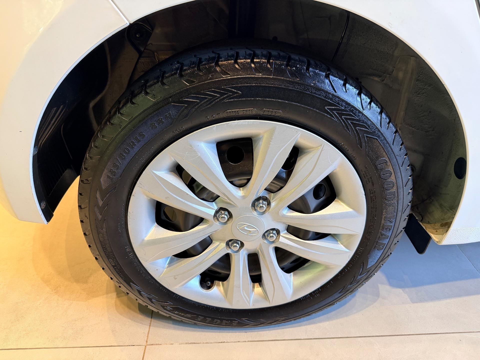 HYUNDAI HB 20 Hatch - Foto