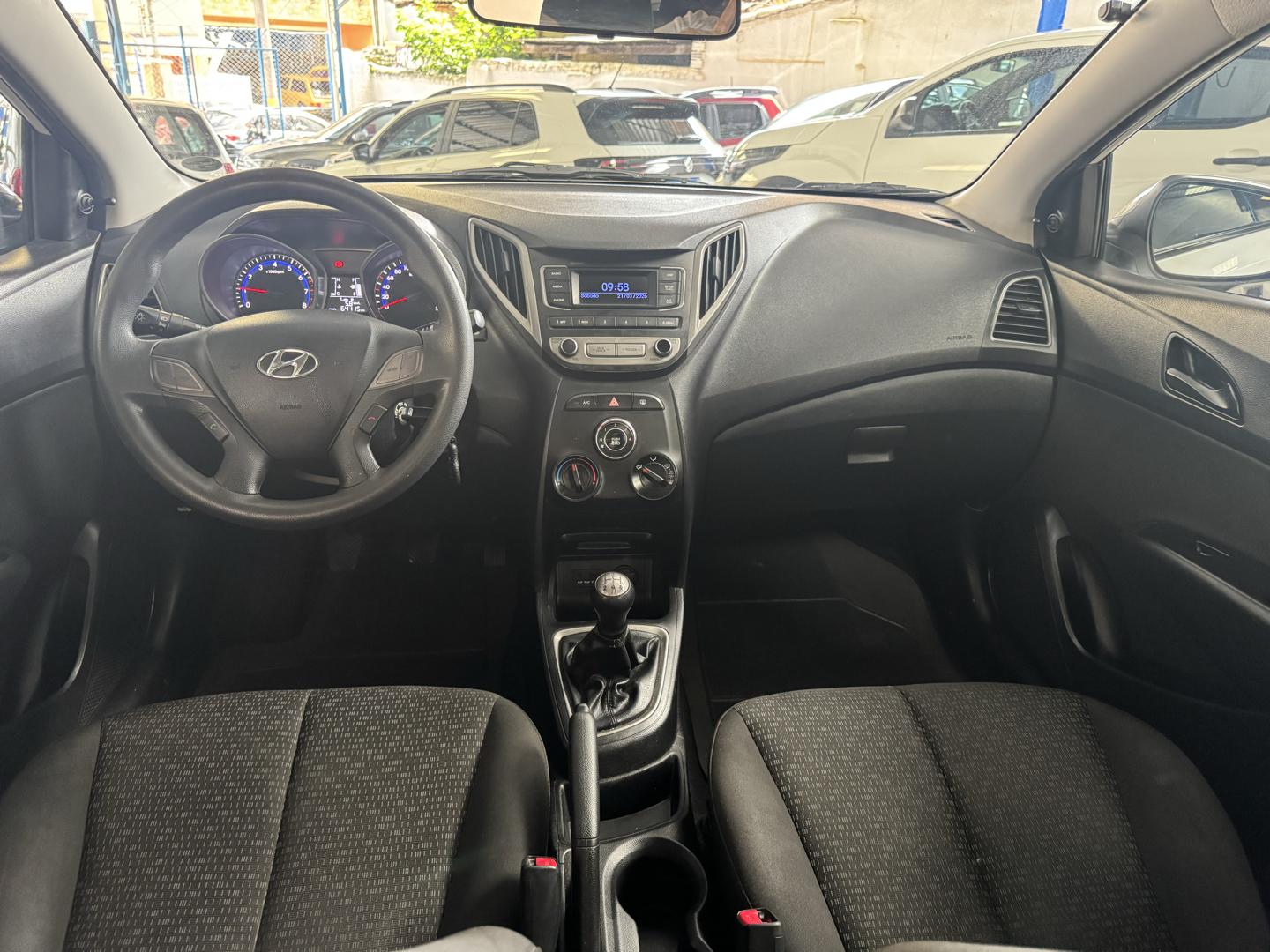 HYUNDAI HB 20 Hatch - Foto