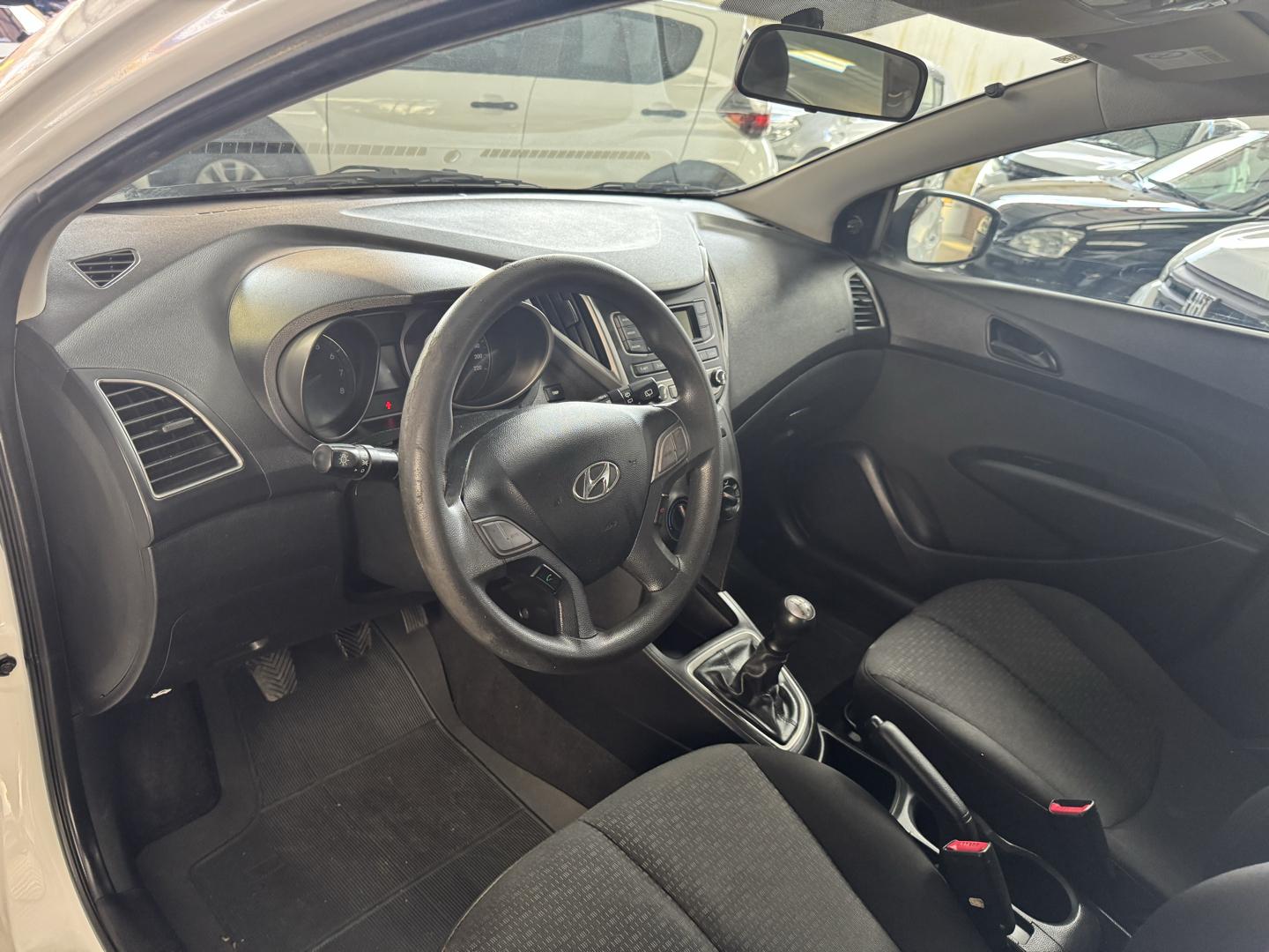 HYUNDAI HB 20 Hatch - Foto