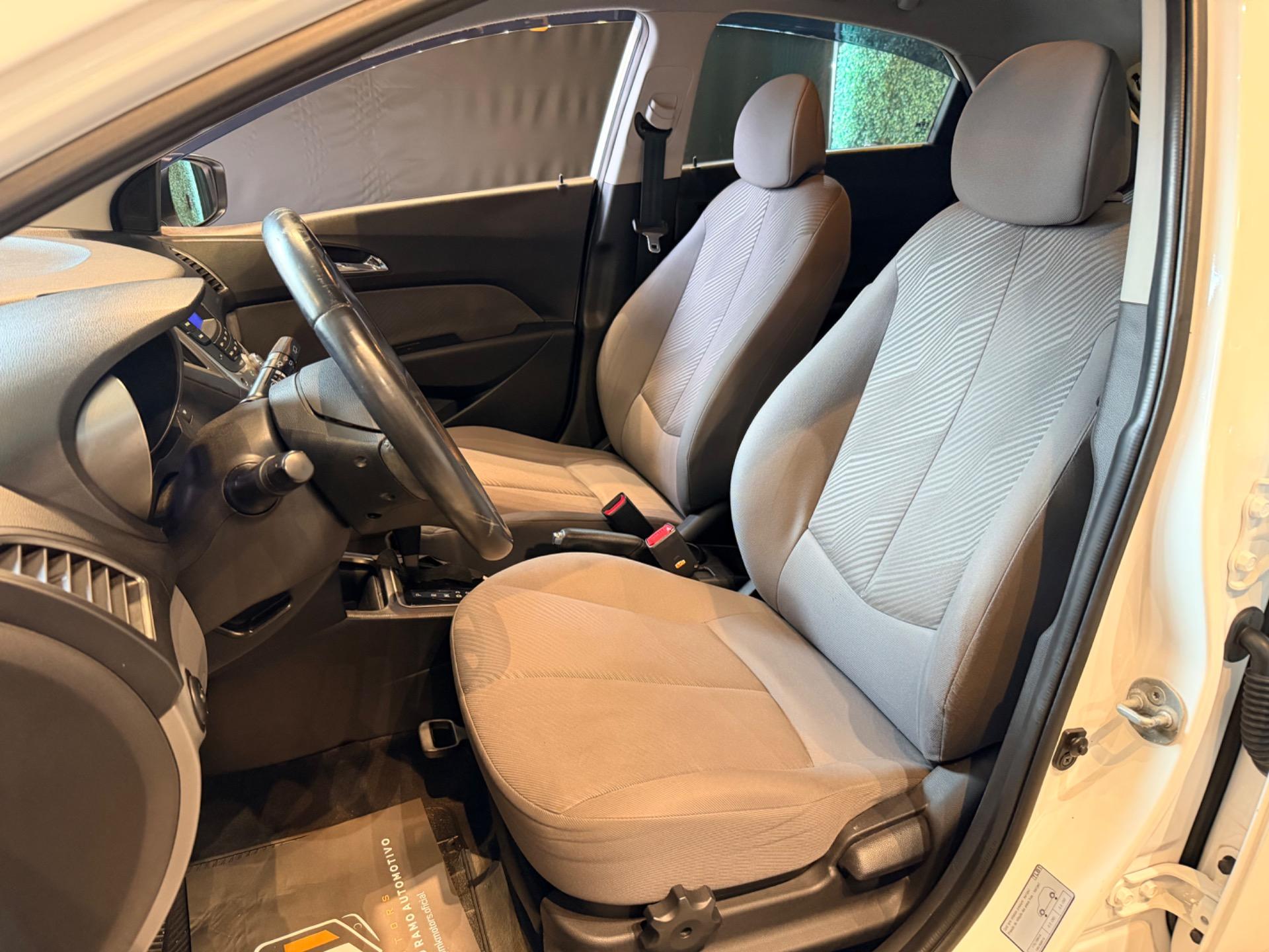 HYUNDAI HB 20 Hatch - Foto