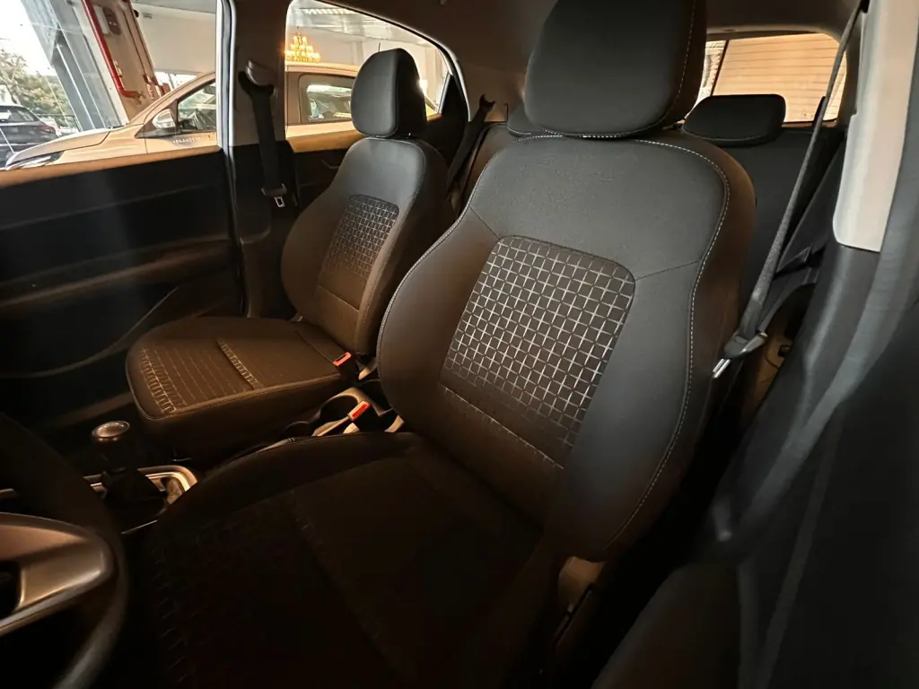 HYUNDAI HB 20 Hatch - Foto