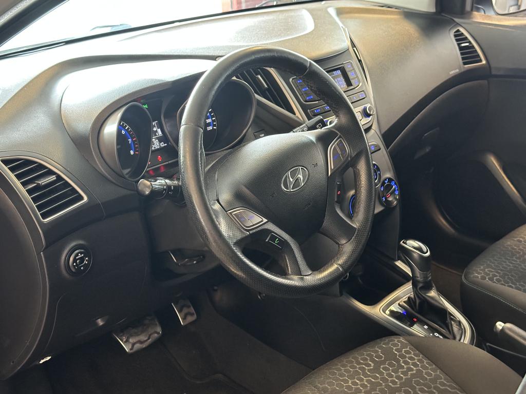 HYUNDAI HB 20 Hatch X - Foto