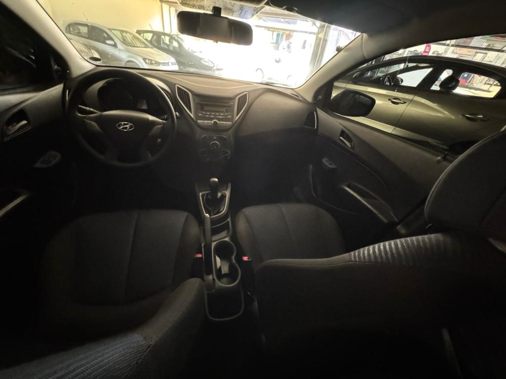 HYUNDAI HB 20 Hatch - Foto